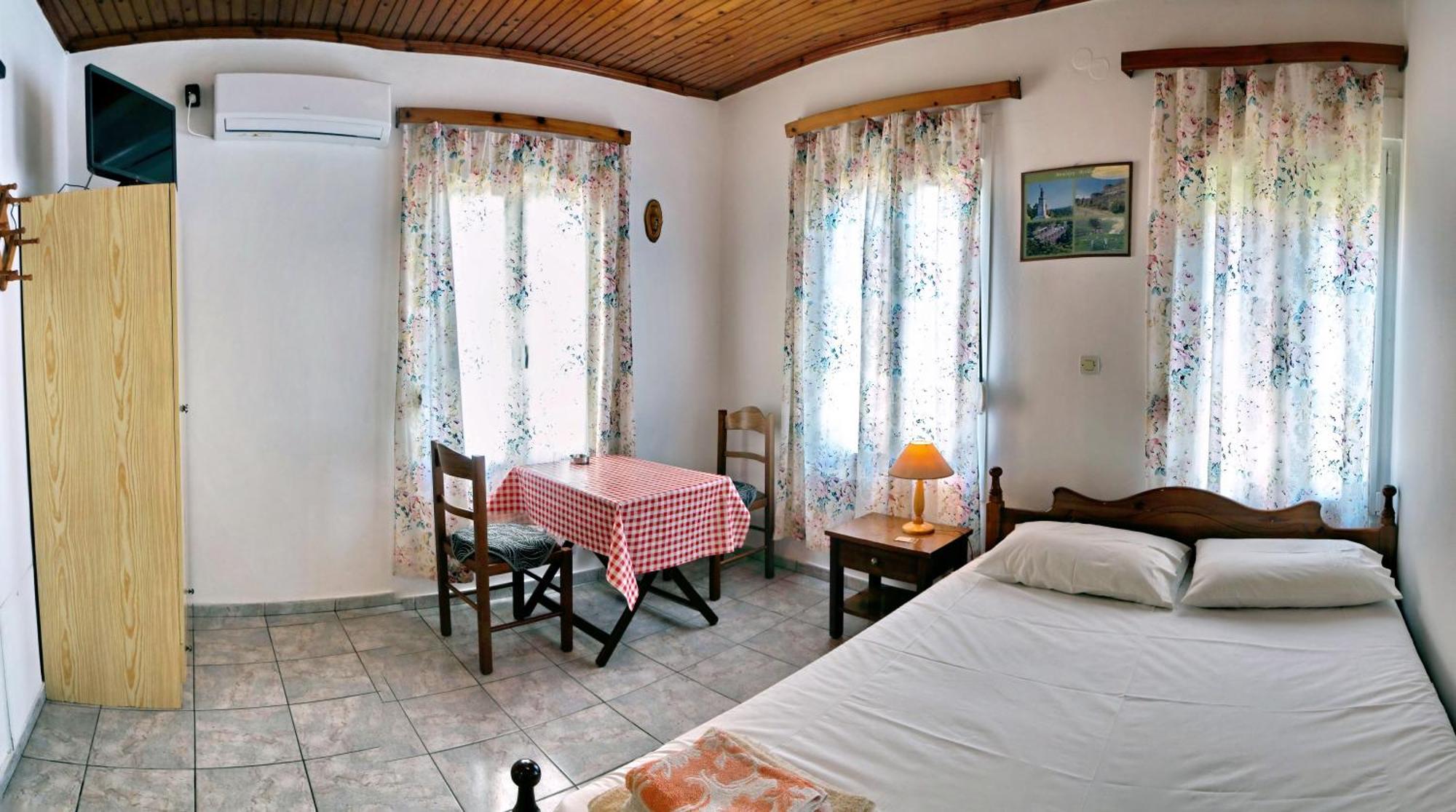 Angelos Rooms Митилини Экстерьер фото