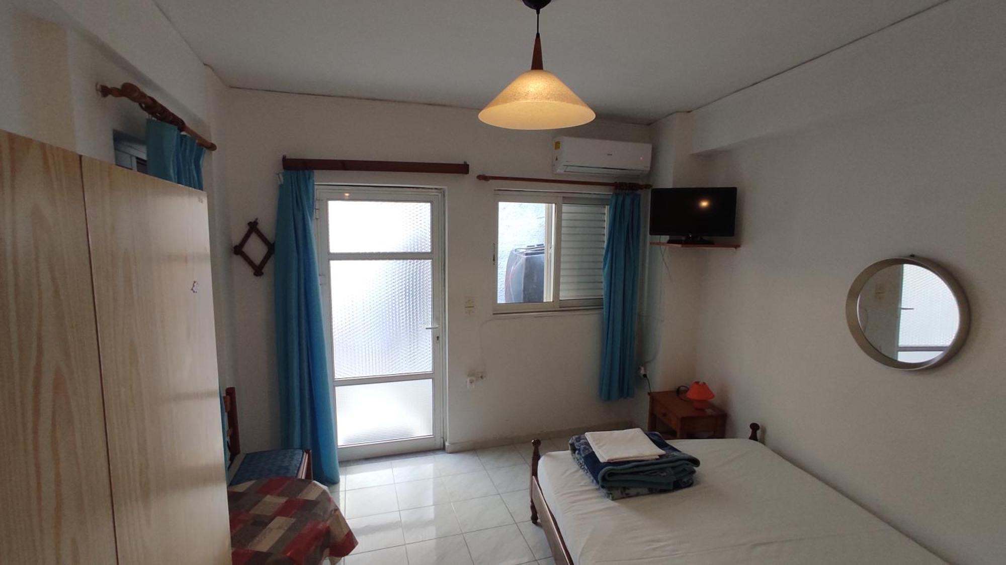 Angelos Rooms Митилини Экстерьер фото